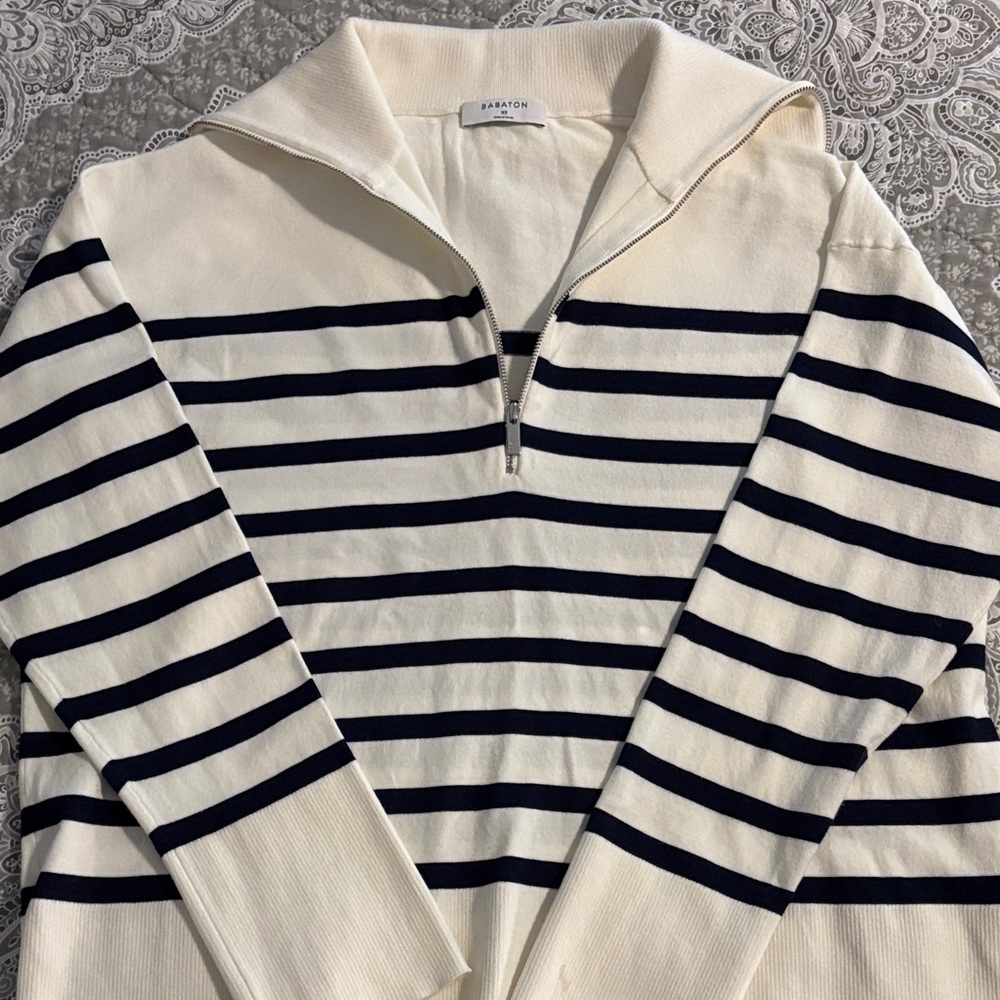 Aritzia sweater